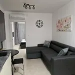 דירה Polarstar 205a Am *